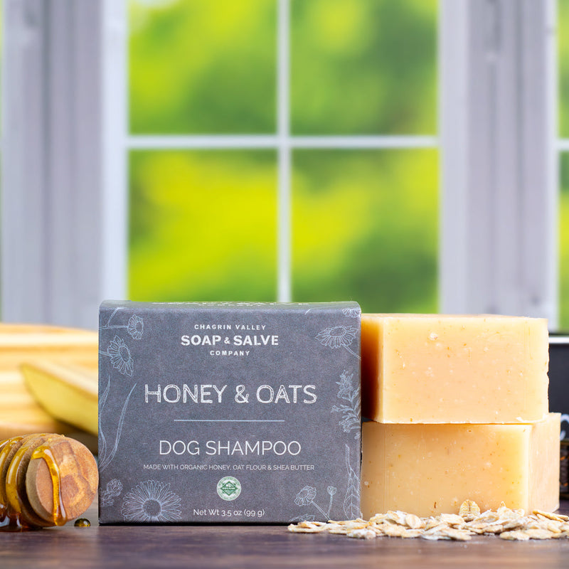 Chagrin Valley Soap & Salve Dog Shampoo: Honey & Oats Pets Gray 3.5 oz Bar
