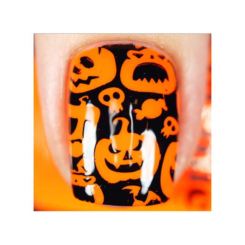 UberChic Beauty Halloween-06 Stamping Plate Black