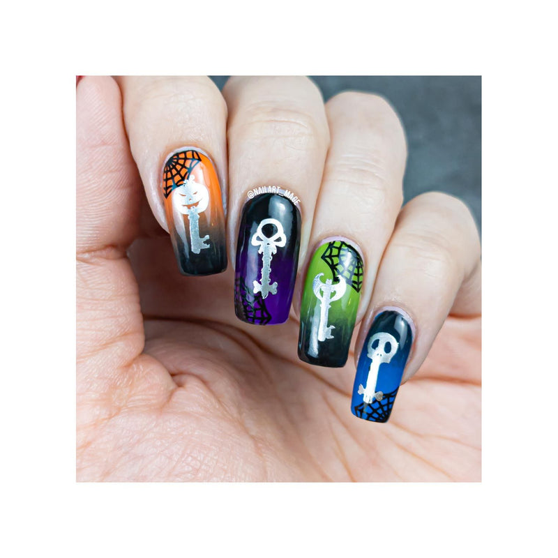 UberChic Beauty Halloween-08 Stamping Plate Light Gray