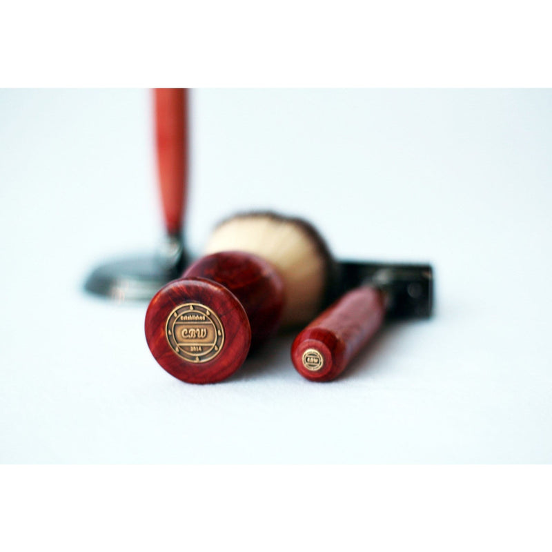 CreationsByWill Aromatic Red Cedar Wood Hand Crafted Shave Set, safety razor, 26mm lather brush and a matching shave stand. Shave Set White Smoke