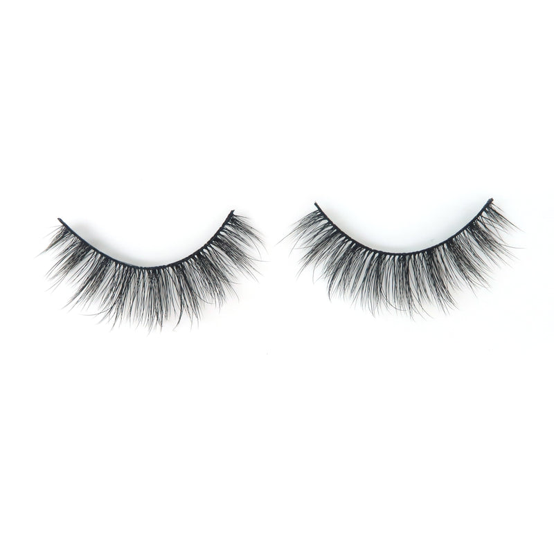 VIP Extensions VIP Eyelashes - Natural Faux Mink Strip Lashes Light Gray L3D32