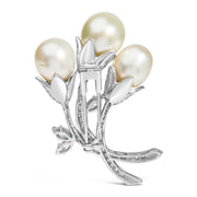 Bids.com 18K White Gold 2 1/5 Cttw Diamond and South Sea Pearl Floral Brooch Pin (G-H Color, VS1-VS2 Clarity) Accessories White Smoke White.Gold / 2.25