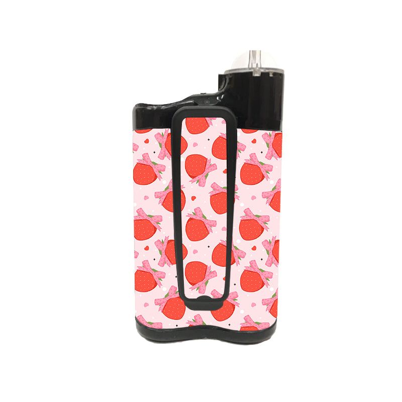 Peelz Strawberry Kisses Medtronic MiniMed 770G & 780G Sticker - Pump Peelz Peelz/Stickers White Smoke Whole System Peelz (front back + clip),Front Peelz,Back and Clip Peelz