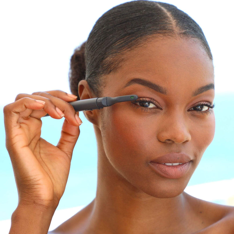 Chella heated eyelash curler Brow & Eye White Smoke