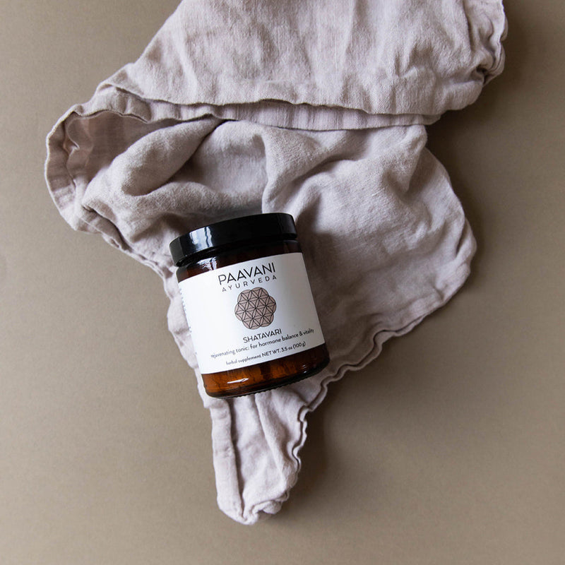 Paavani Ayurveda Shatavari | Ayurvedic Adaptogen for Cooling & Hormonal Balance Vitamins & Supplements Rosy Brown Glass Jar,Compostable Refill