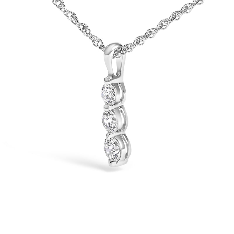 Bids.com .925 Sterling Silver 1/7 Cttw Lab Grown Diamond Three Stone Diamond Pendant Necklace - 18" Inches Necklaces White Smoke White.Sterling Silver / 18
