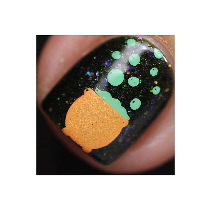 UberChic Beauty Halloween-05 Stamping Plate Dark Salmon