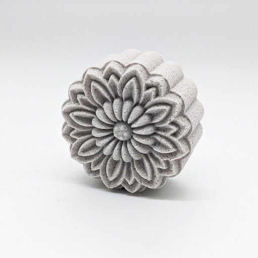 Hyssop Beauty Apothecary L.L.C. Lavish Lavender Bath Bomb Bath Bomb Lavender