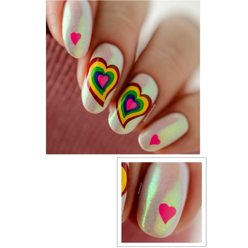 UberChic Beauty Queen of Hearts Stamping Plate Dim Gray