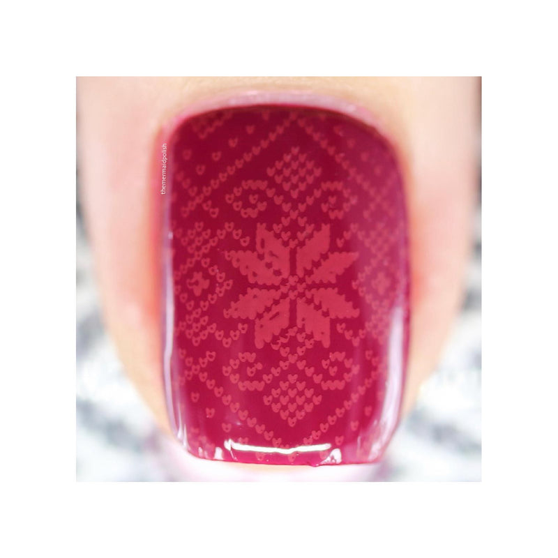 UberChic Beauty The Ultimate DIY Sweater Stamping Plate Brown