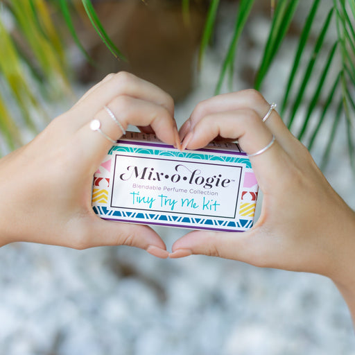 MIXOLOGIE Mixologie Tiny Try Me Kit Tiny Try Me Kit Light Steel Blue
