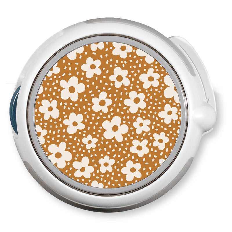 Peelz Caramel Daisies twiist™ Automated Insulin Delivery System Stickers - Pump Peelz Peelz/Stickers White Smoke