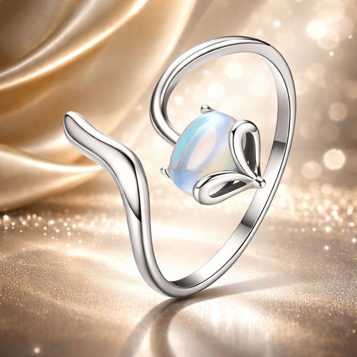 Bids.com 925 Sterling Silver 0.8 Carat Genuine Moonstone Ring for Women Rings Seashell