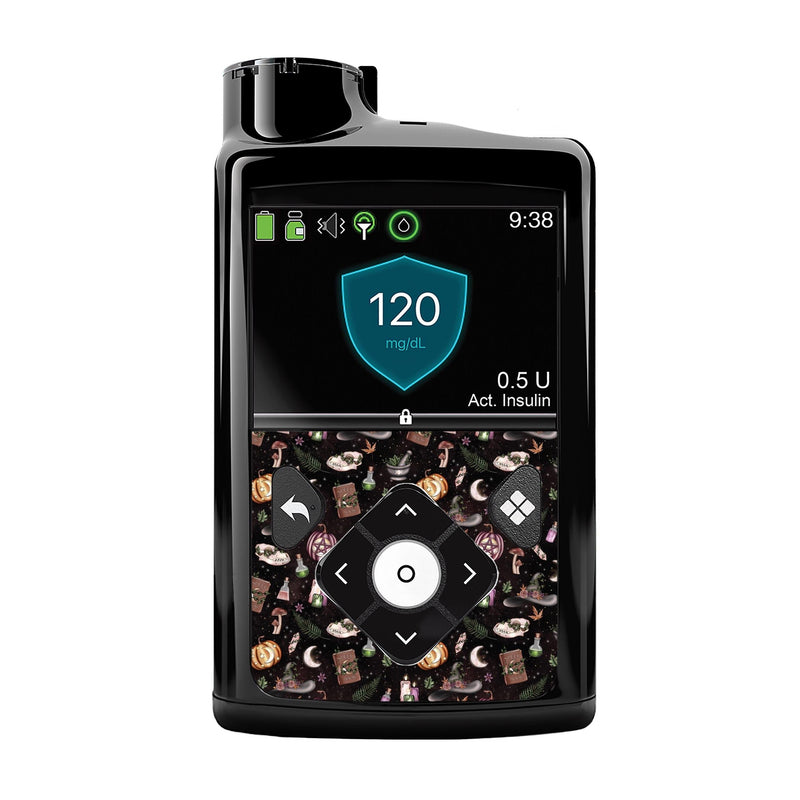 Peelz Woodland Witchy for Medtronic MiniMed 770G & 780G Peelz/Stickers Black Whole System Peelz (front back + clip),Front Peelz