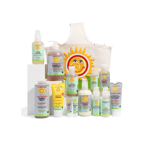 California Baby All the Essentials - Newborn Gift Set Gifts & Totes White Smoke