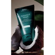 Aveda Aveda Botanical Repair Strengthening Masque Light 5 oz Hair Masque Black