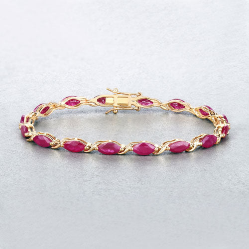 Bids.com 8.00 Carat Genuine Ruby 10K Yellow Gold Bracelet Bracelets Light Gray size 7.00