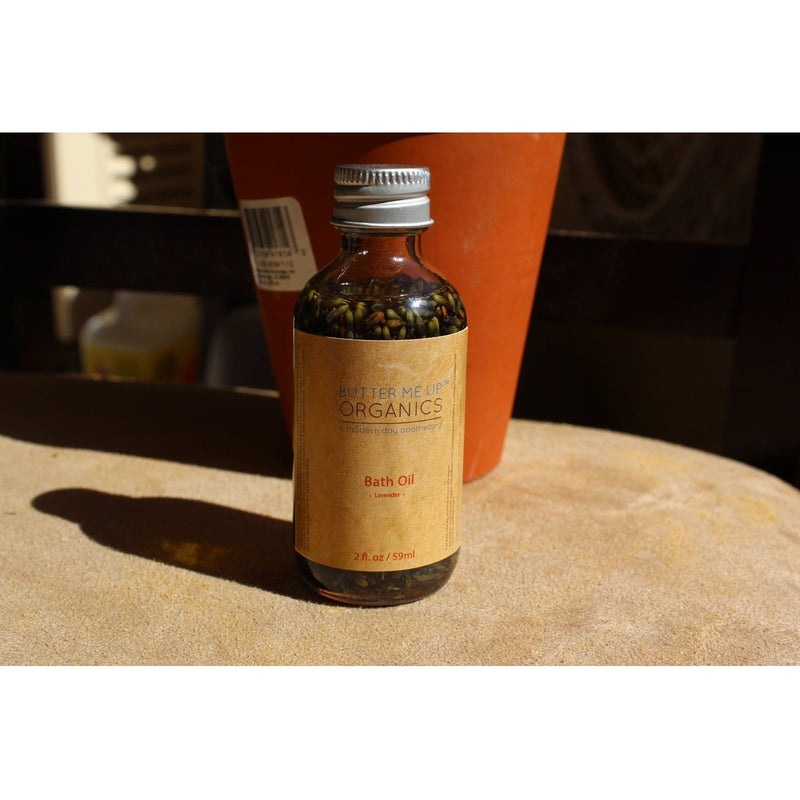Butter Me Up Organics Bath Oil Healing and Relaxing Lavender Bath Black