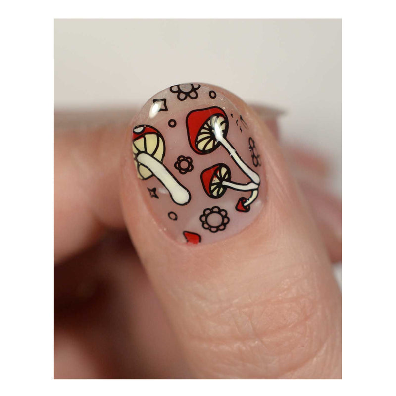 UberChic Beauty Bee-You-Tiful Spring Stamping Plate Rosy Brown