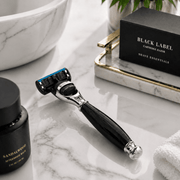 Shave Essentials Black Label Cartridge Razor Razors & Razor Blades Light Gray