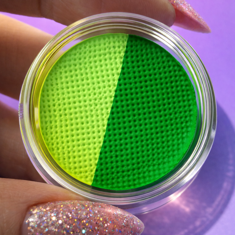 Medusa's Makeup Cake Wet Eyeliner - Green/Light Green Forest Green