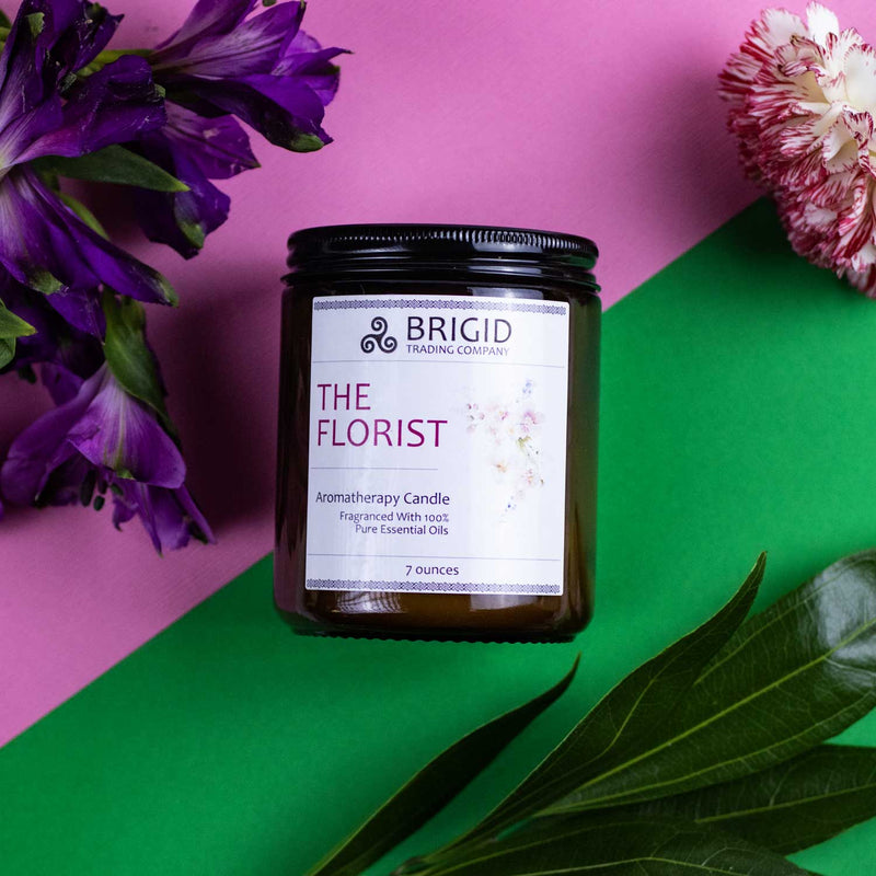 Brigid Trading Company The Florist Soy Wax Candle - Jasmine, Ylang Ylang, Helichrysum, and Sandalwood Aromatherapy Candle Forest Green 7oz amber jar,3oz pewter tin