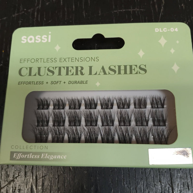 VIP Extensions cluster lashes 04 Eyelash Dark Sea Green