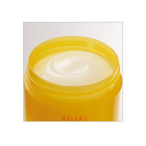 AsiaBeautyMall Rohto Melano CC Whitening Anti-Spot Gel Cream Moisturizer Goldenrod