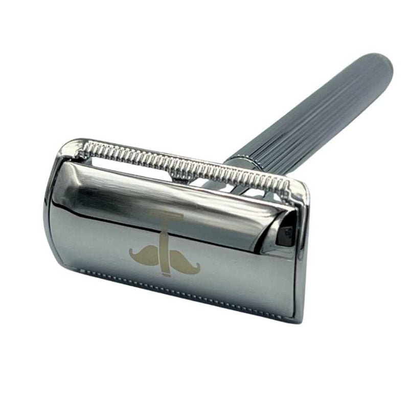 Shave Essentials Double-Sided Safety Razor V2 Razors & Razor Blades White Smoke SILVER