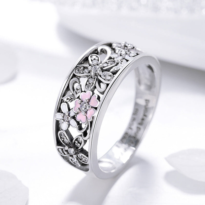 Bids.com S925 Sterling Silver Ring Size 6.0 Rings White Smoke 6,7,8