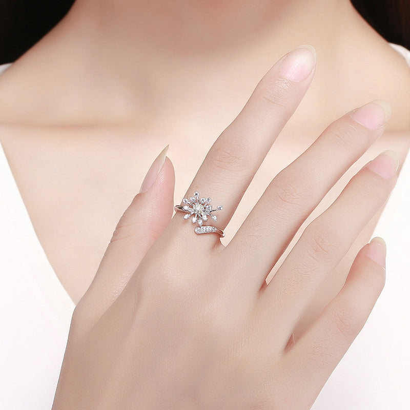 Bids.com 925 Sterling Silver Ring with Plated Platinum and Pavé Setting CZ Rings Tan