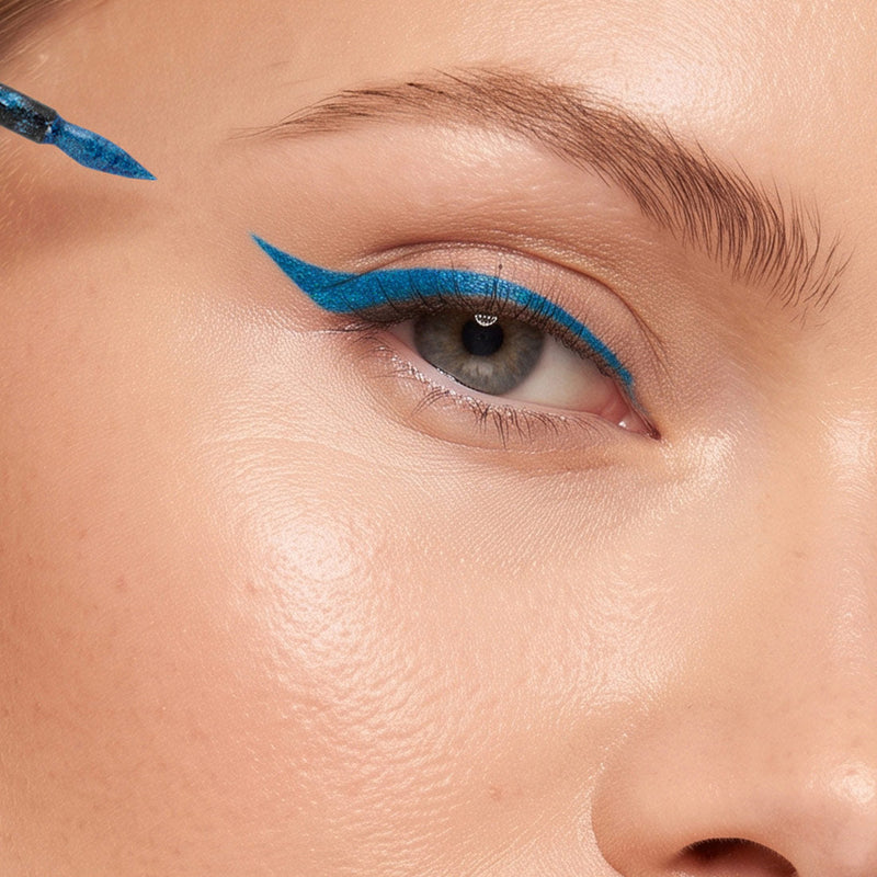 LIQUID EYELINER