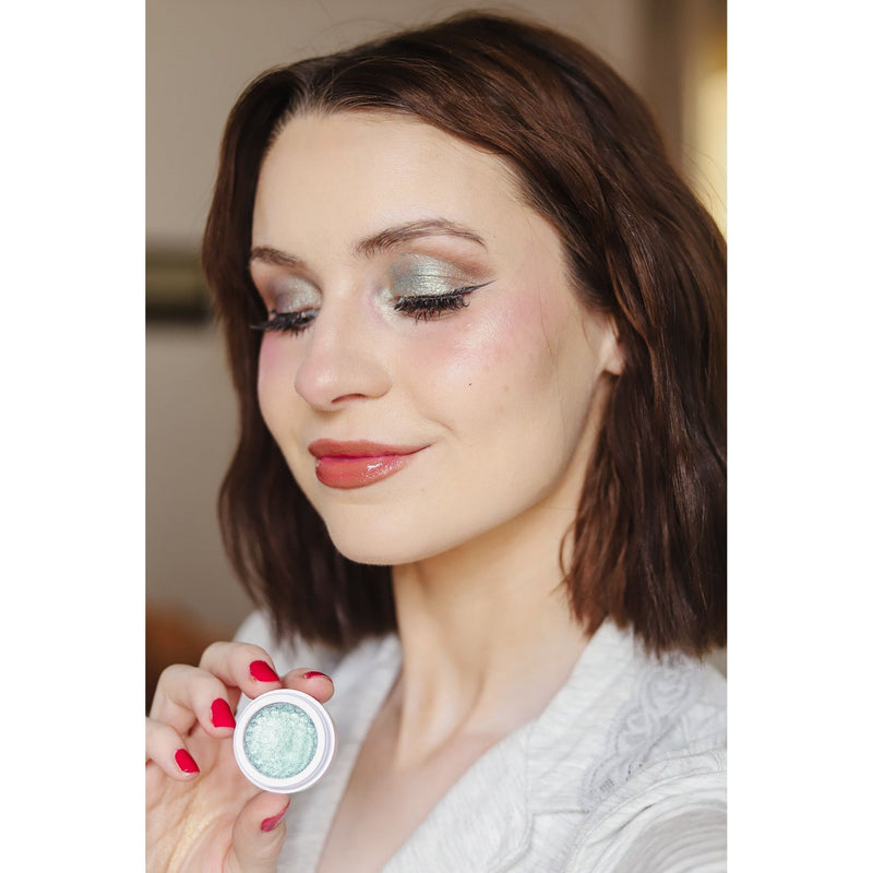 Creamy Eyeshadow for Hooded, Mature Eyes – Crease-Proof in 20 Shades, Egg-Free & Nut-Free