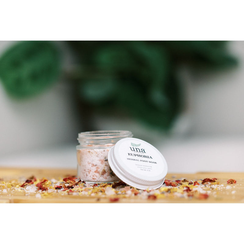 Una Biologicals® Muscle Ease Herbal Bath Salts | Botanical Bath | Una Biologials Salt Soak Black 2oz