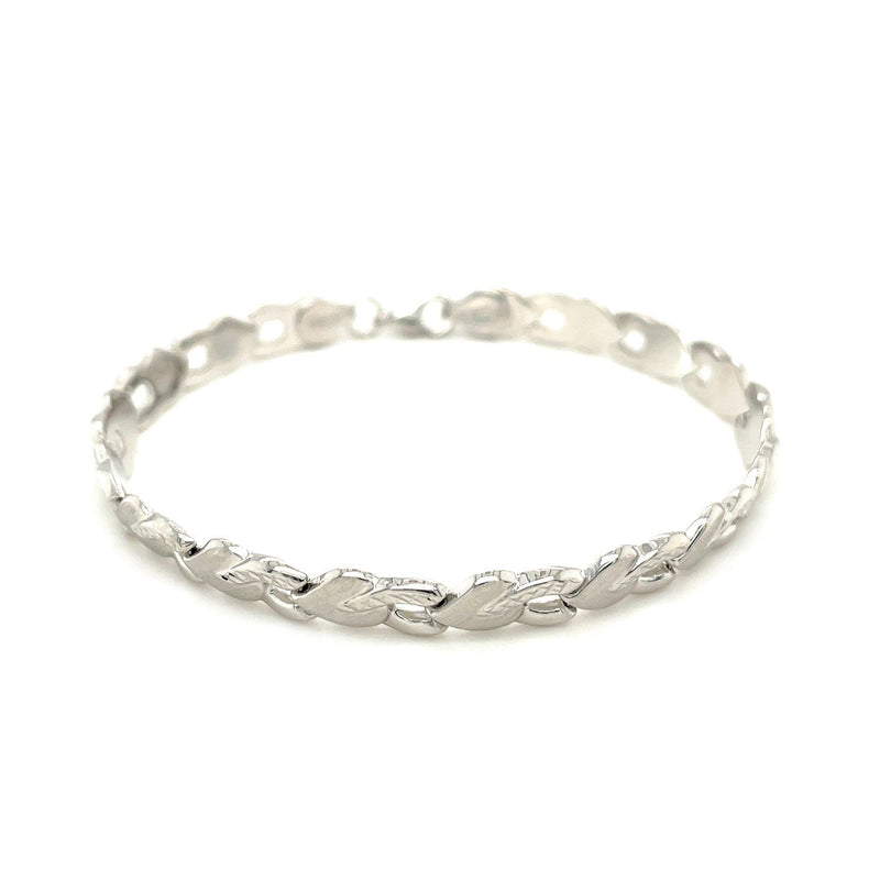 Bids.com 14k White Gold Heart Shape Textured Bracelet Bracelets White Smoke 7.25 / White Gold