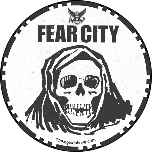 Strike Gold Shave Strike Gold Shave Fear City Shaving Collection Shaving Kit White Smoke Aftershave Splash 100ml