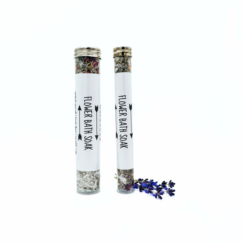 Rooted Earth Farm + Apothecary Flower Bath Soak Bath Teas + Soaks White Smoke 40 ml,75 ml