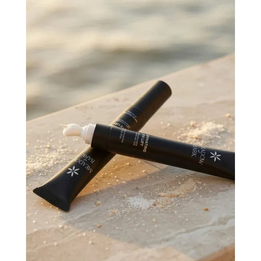 Meadow and Bark Illuminating Eye Lift Gray
