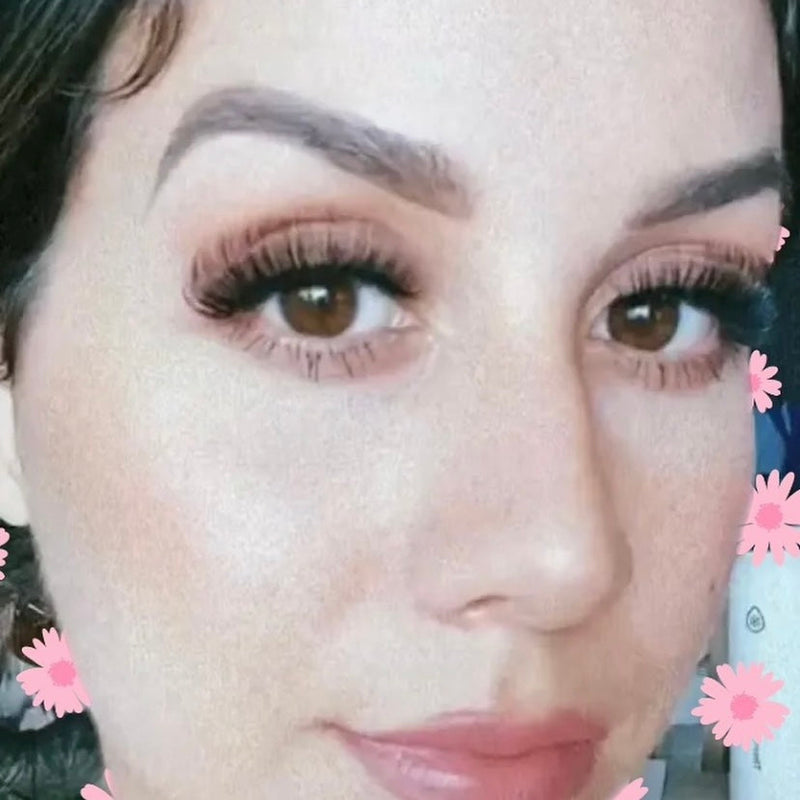Pink Purée Sofia Strip Lashes Light Gray
