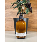 handmade. la conner Daily Moisturizing Lotion - Woodsy Gentlemen Tan 8 Ounces - Sandalwood + Rosemary