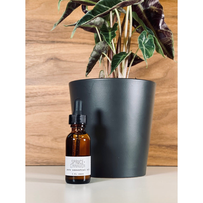 handmade. la conner Pure Essential Oils - Woodsy Tan Spruce + Cinnamon