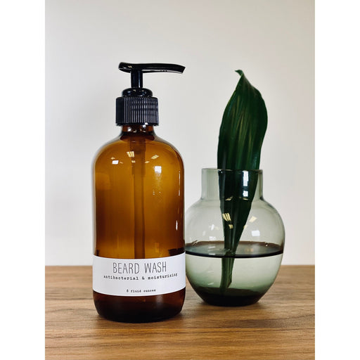 handmade. la conner Beard Wash Gentlemen Light Gray 8 Ounces