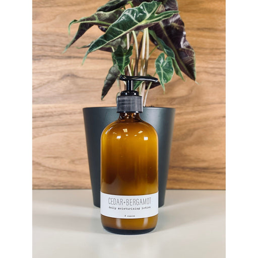 handmade. la conner Daily Moisturizing Lotion - Woodsy Gentlemen Tan 8 Ounces - Cedar + Bergamot