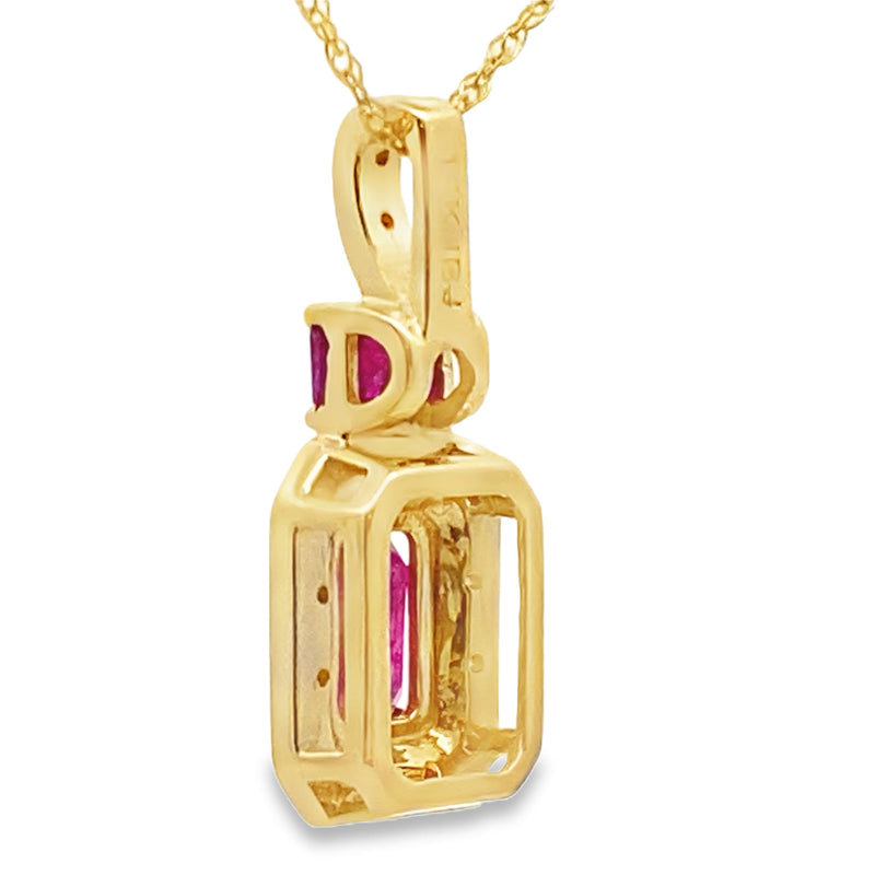 Bids.com .82ct Ruby Diamond Fashion Pendants 14KT Yellow Gold Pendants White Smoke 18