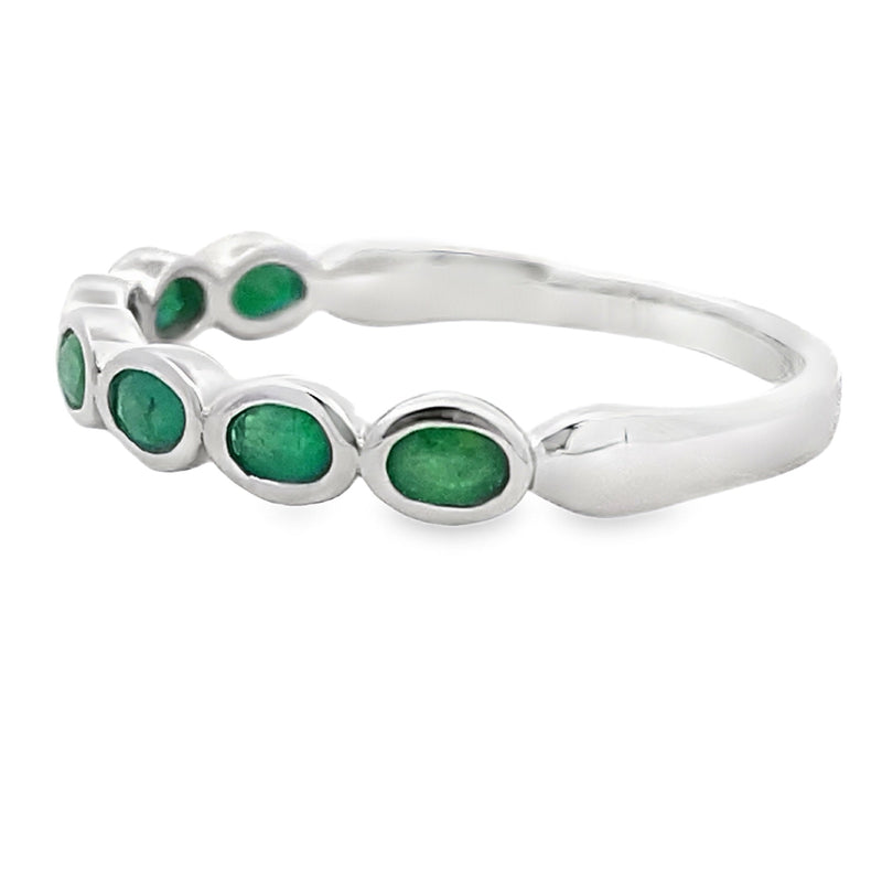 Bids.com .74ct Emerald Fashion band rings 14KT White Gold Rings White Smoke 7.0