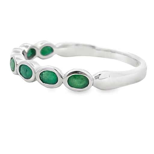 Bids.com .74ct Emerald Fashion band rings 14KT White Gold Rings White Smoke 7.0