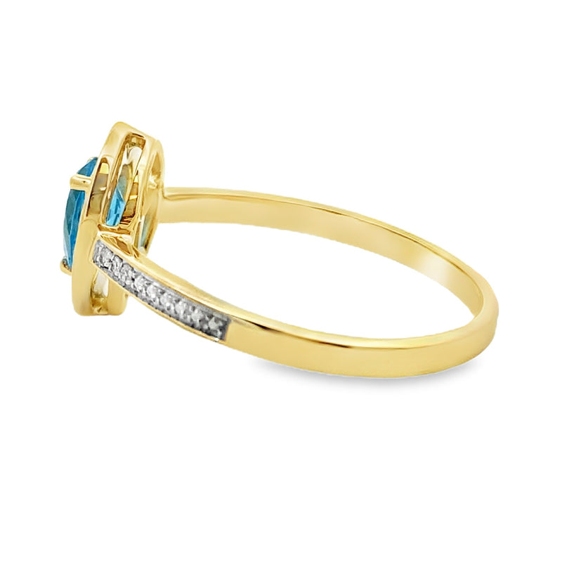Bids.com .54ct Blue Topaz Diamond Ring 10KT Yellow Gold Rings White Smoke 7.0