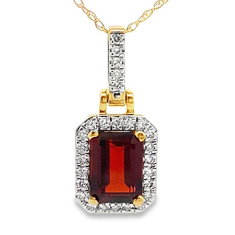 Bids.com 1.31ct Garnet Diamond Fashion Pendants 10KT Yellow Gold Pendants White Smoke Default Title