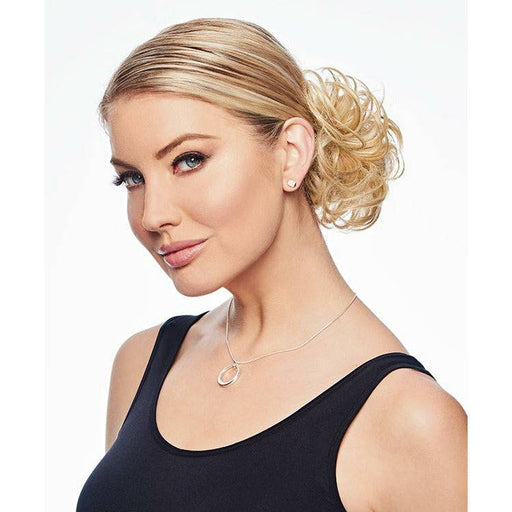 VIP Extensions Hairdo It's a Wrap Hair Extension White Smoke R2 Ebony,R4  Midnight Brown,R6  Dark Chocolate,R10  Chestnut,R6/30H Chocolate Copper,R1416T Buttered Toast,R14/25 Honey Ginger,R14/88  Golden Wheat,R22  Swedish Blonde,R25 Ginger Blonde,R28S  Glazed Fire,R56/60 Silver Mist