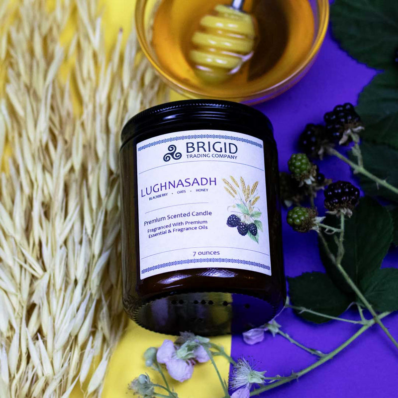 Brigid Trading Company Lughnasadh Soy Wax Candle – Blackberry, Oats & Honey Natural Candle for Lammas Premium Scented Candle Black 7oz,3oz